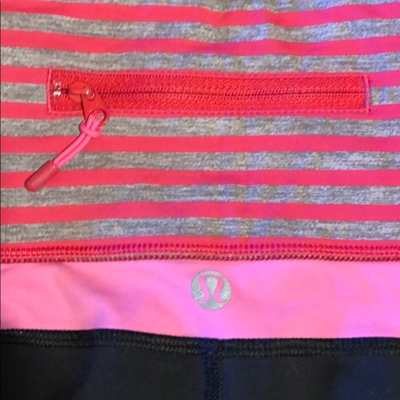 Lululemon Spirit High Rise Ruffled BlackLeggings size 6 - Picture 5 of 6